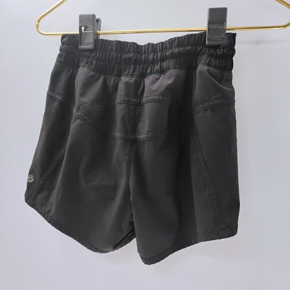 Lululemon Women's Size 4 Tracker Short V 4" Black - Picture 8 of 11